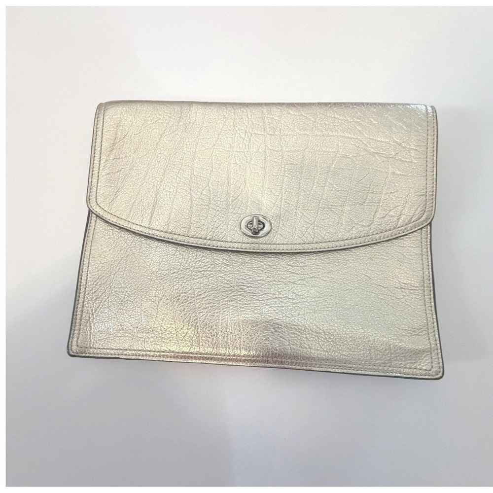 Coach New York Metallic Silver Pebbled Leather Turnlock Envelope Clutch Bag
